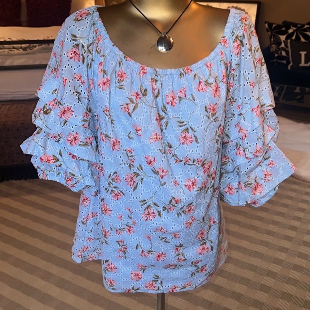 Cece blue eyelet blouse, size medium